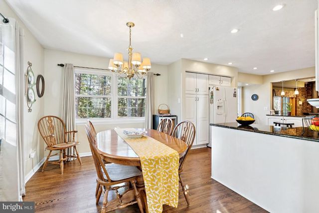 110 PARK CT E, Medford, NJ 08055