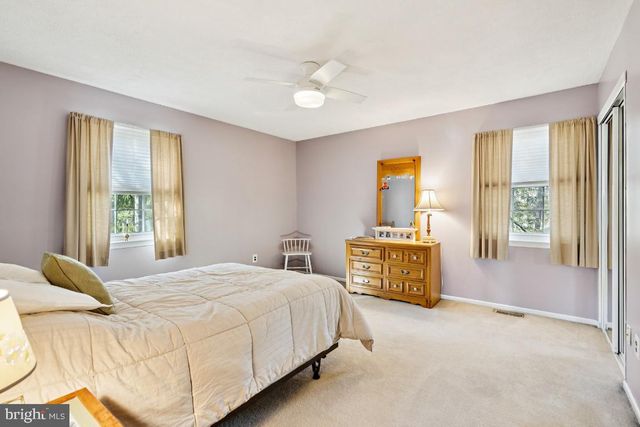 110 PARK CT E, Medford, NJ 08055