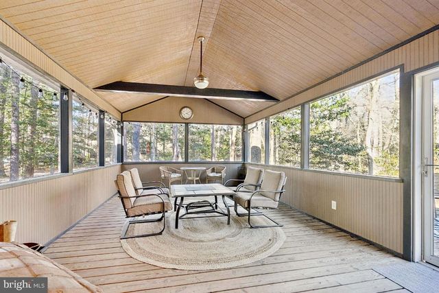 110 PARK CT E, Medford, NJ 08055