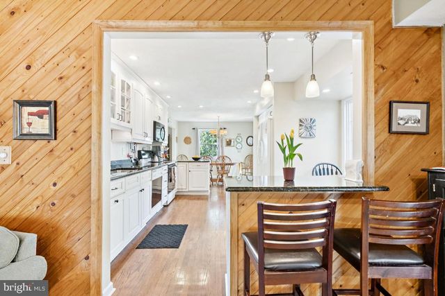 110 PARK CT E, Medford, NJ 08055