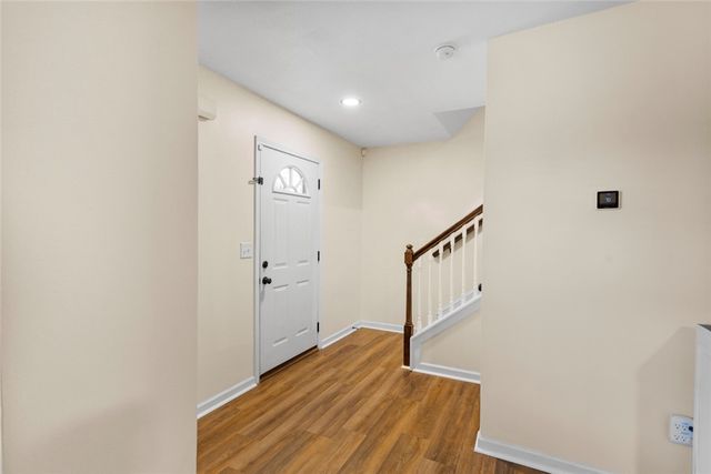 102 Lochenshire Place, Belton, SC 29627