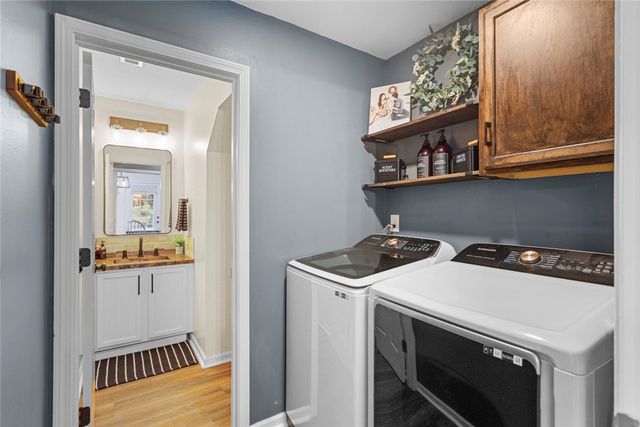 102 Lochenshire Place, Belton, SC 29627