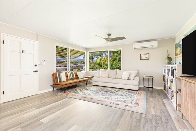 320 Oneawa Street, Kailua, HI 96734