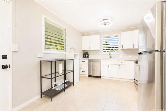 320 Oneawa Street, Kailua, HI 96734