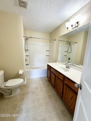 1496 FIELDVIEW Drive, Jacksonville, FL 32225