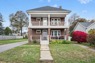 33 Bristol St 2, Worcester, MA 01606