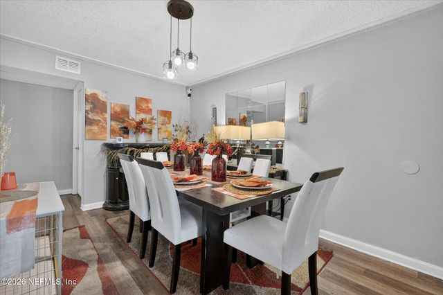5257 WOODCREST Road, Jacksonville, FL 32205