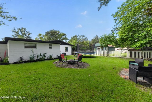 5257 WOODCREST Road, Jacksonville, FL 32205