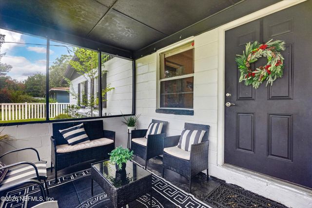 5257 WOODCREST Road, Jacksonville, FL 32205