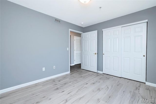 2562 Coppergate Square Drive H, St Louis, MO 63129