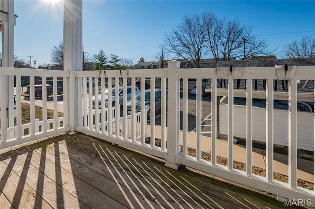 2562 Coppergate Square Drive H, St Louis, MO 63129