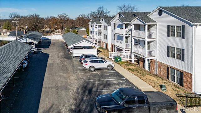 2562 Coppergate Square Drive H, St Louis, MO 63129