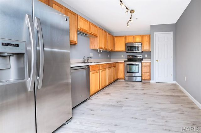 2562 Coppergate Square Drive H, St Louis, MO 63129