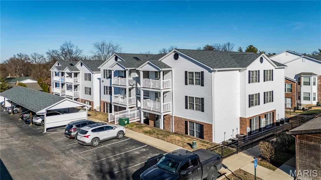 2562 Coppergate Square Drive H, St Louis, MO 63129