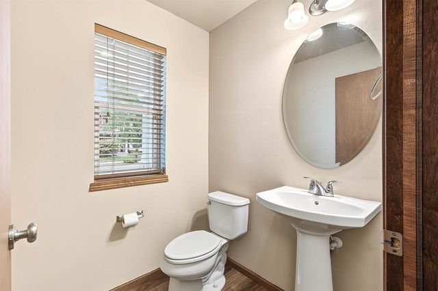 6115 Sledding Parkway, Madison, WI 53558