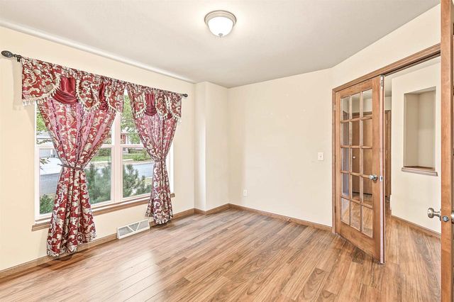 6115 Sledding Parkway, Madison, WI 53558