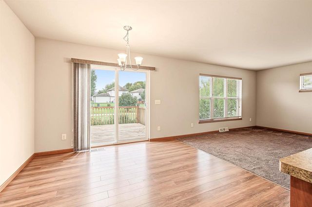 6115 Sledding Parkway, Madison, WI 53558