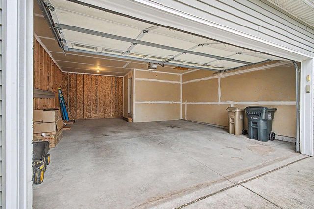 6115 Sledding Parkway, Madison, WI 53558