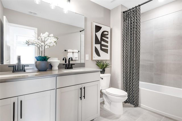 3481 MACCHI AVENUE, Tavares, FL 32778