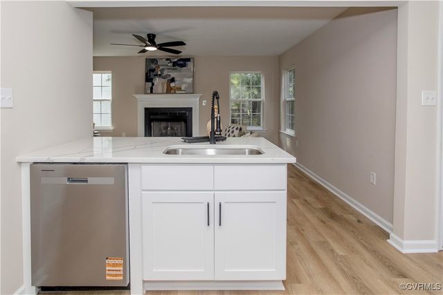 13637 Laketree Dr, Chester, VA 23831