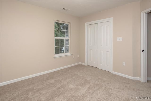 13637 Laketree Dr, Chester, VA 23831