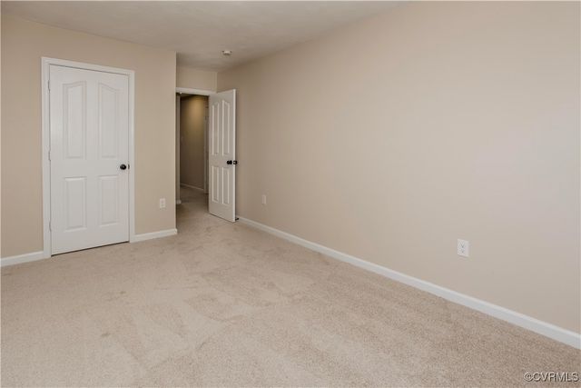 13637 Laketree Dr, Chester, VA 23831