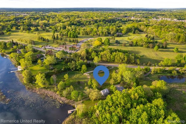 VL Lots 17 and 18 Golf Club, Oceola Township, MI 48843