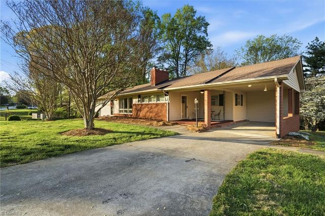 405 Academy Street, Rural Hall, NC 27045