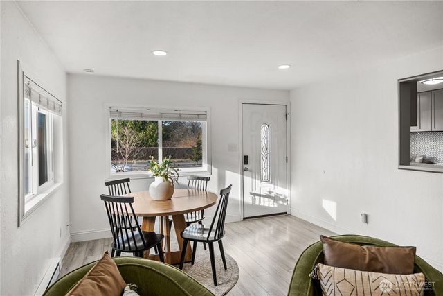 4612 N 21st Street, Tacoma, WA 98406