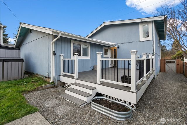 4612 N 21st Street, Tacoma, WA 98406