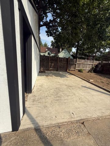 3415 S Grand Blvd, Spokane, WA 99203