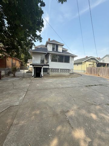 3415 S Grand Blvd, Spokane, WA 99203