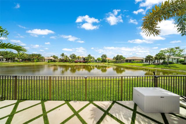 12169 NW 75th Pl, Parkland, FL 33076