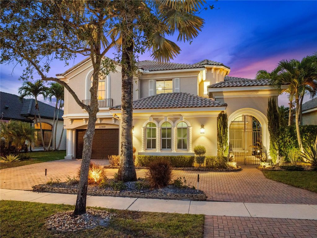 12169 NW 75th Pl, Parkland, FL 33076