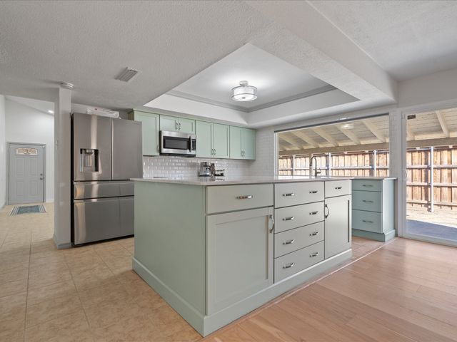 1804 Castille Drive, Carrollton, TX 75007