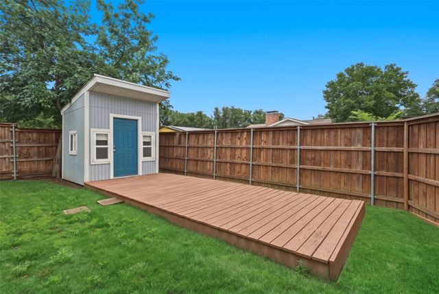 1804 Castille Drive, Carrollton, TX 75007