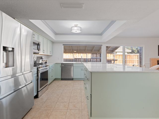 1804 Castille Drive, Carrollton, TX 75007