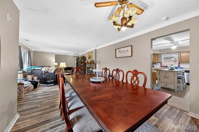 35 E Cardigan Drive, Ferguson, MO 63135