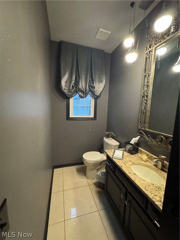 5479 Cable Point Circle NW, Canton, OH 44718