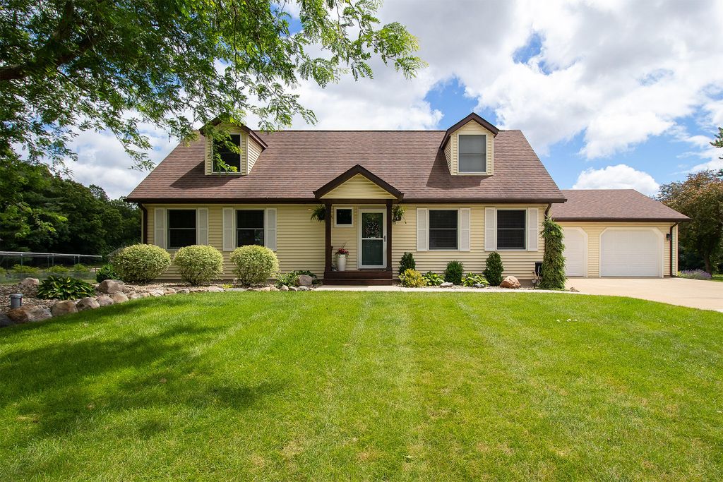 2361 Ramblin Drive, Leroy Twp, MI 49014