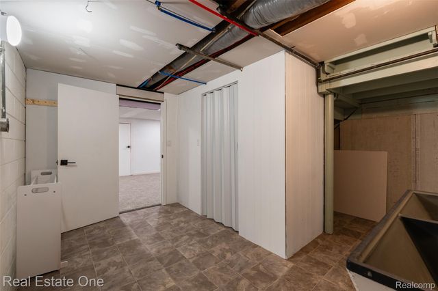 26401 Little Mack Avenue, St. Clair Shores, MI 48081