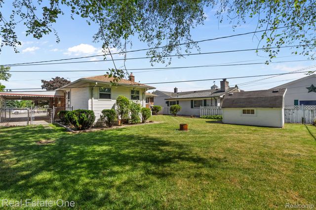 26401 Little Mack Avenue, St. Clair Shores, MI 48081