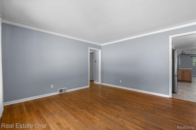 26401 Little Mack Avenue, St. Clair Shores, MI 48081