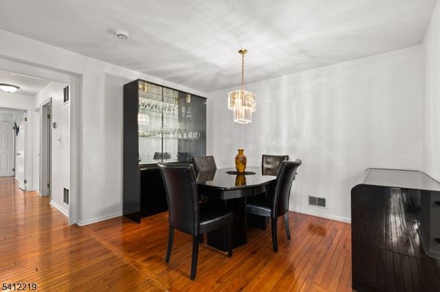 50 Pine St 9G, Montclair Twp., NJ 07042