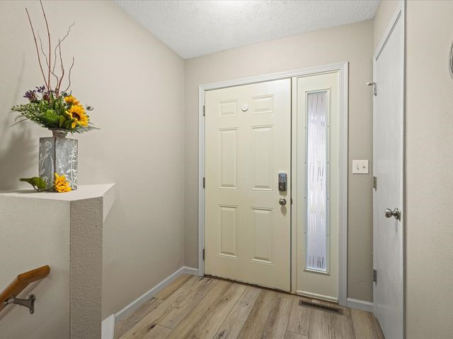 214 Sauk Ridge Drive 1, South Beloit, IL 61080