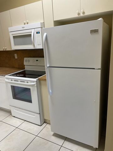 2920 SE 13th Rd 202-45, Homestead, FL 33035