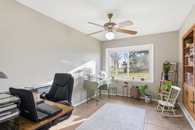 704 N Harrison Street, West, TX 76691