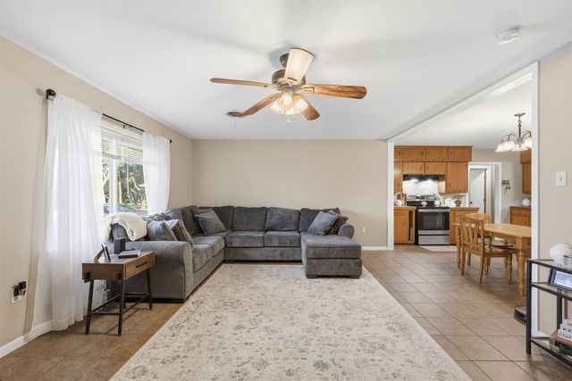 704 N Harrison Street, West, TX 76691