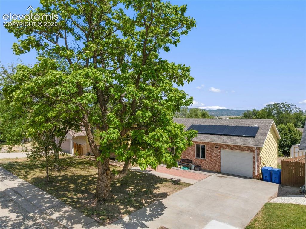 2430 Greenway Circle, Canon City, CO 81212 — exterior