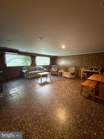 8847 E ROOSEVELT BLVD, Philadelphia, PA 19152